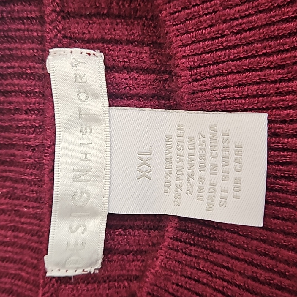 Design History Mock Turtleneck Sweater with Front Cutout - Sangria New - Picture 5 of 9